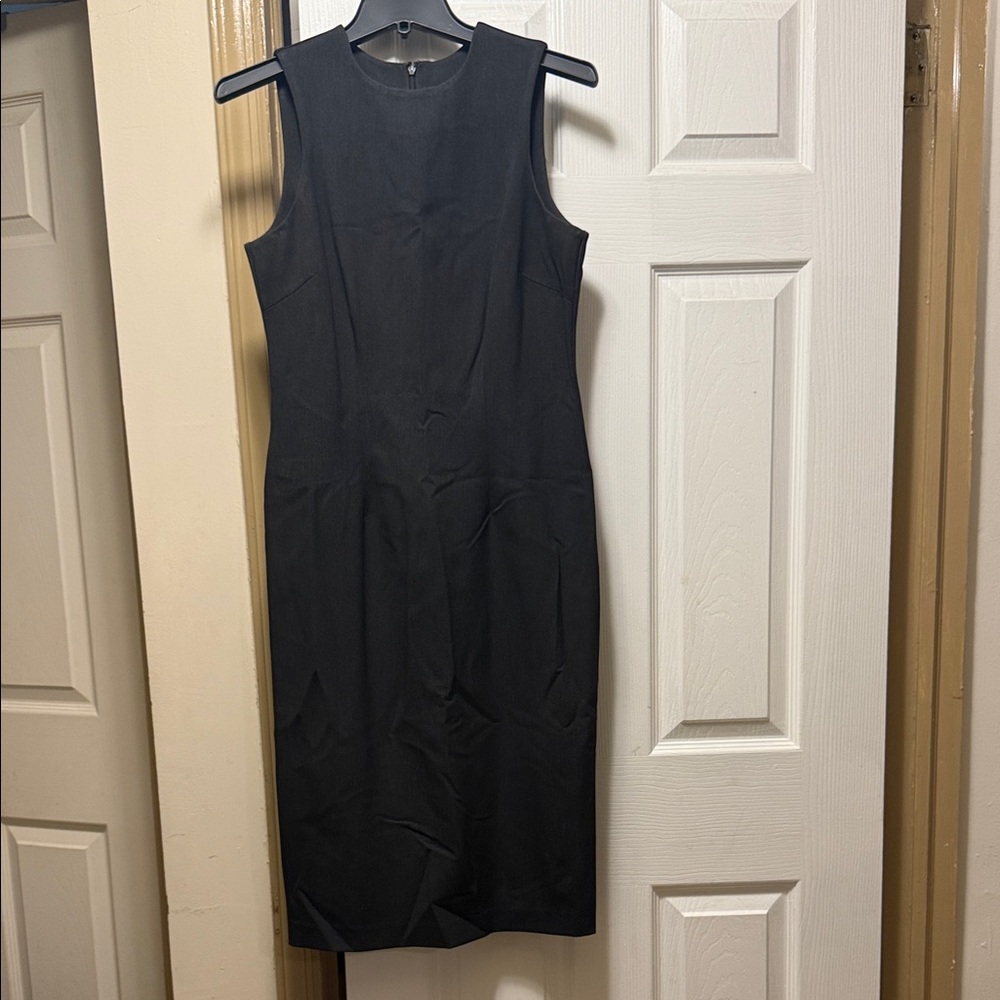 Elegant Dark Grey Sleeveless Dress